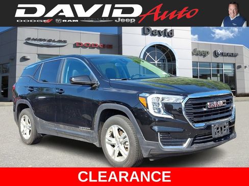 Used 2024 GMC Terrain SLE AWD/4WD image 1