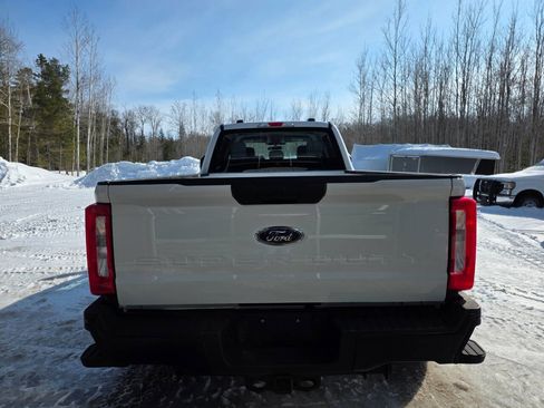 Used 2024 Ford F350 XL image 6