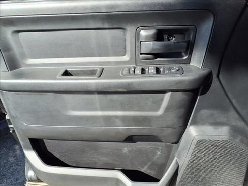 Used 2014 RAM 1500 Express w/ Black Ram 1500 Express Group RWD image 22