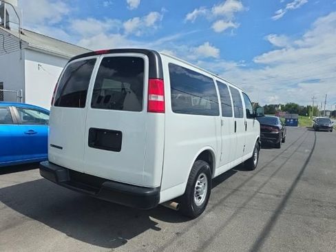 Used 2020 Chevrolet Express 2500 LS w/ Driver Convenience Package RWD image 4
