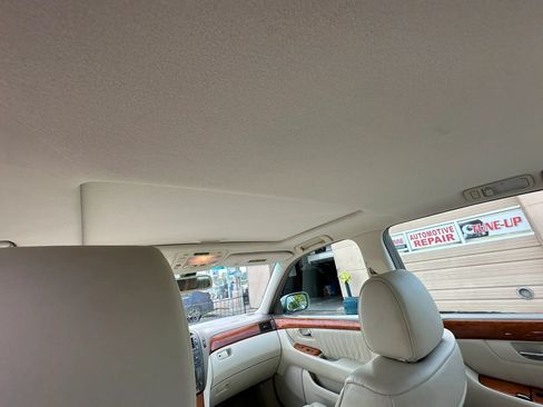 Used 2001 Lexus LS 430 RWD image 30