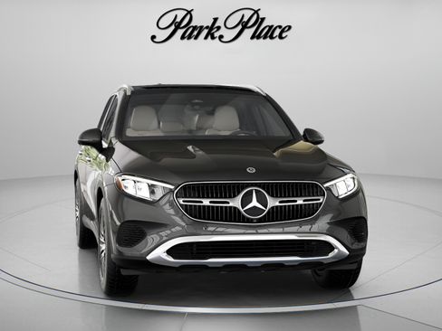 Used 2026 Mercedes-Benz GLC 300 4MATIC image 35