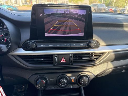 Used 2024 Kia Forte LXS image 12