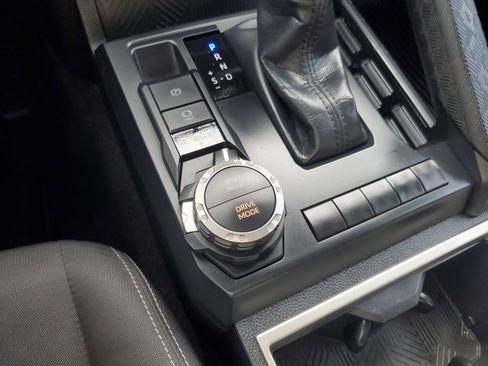 Used 2024 Toyota Tacoma TRD Sport image 27