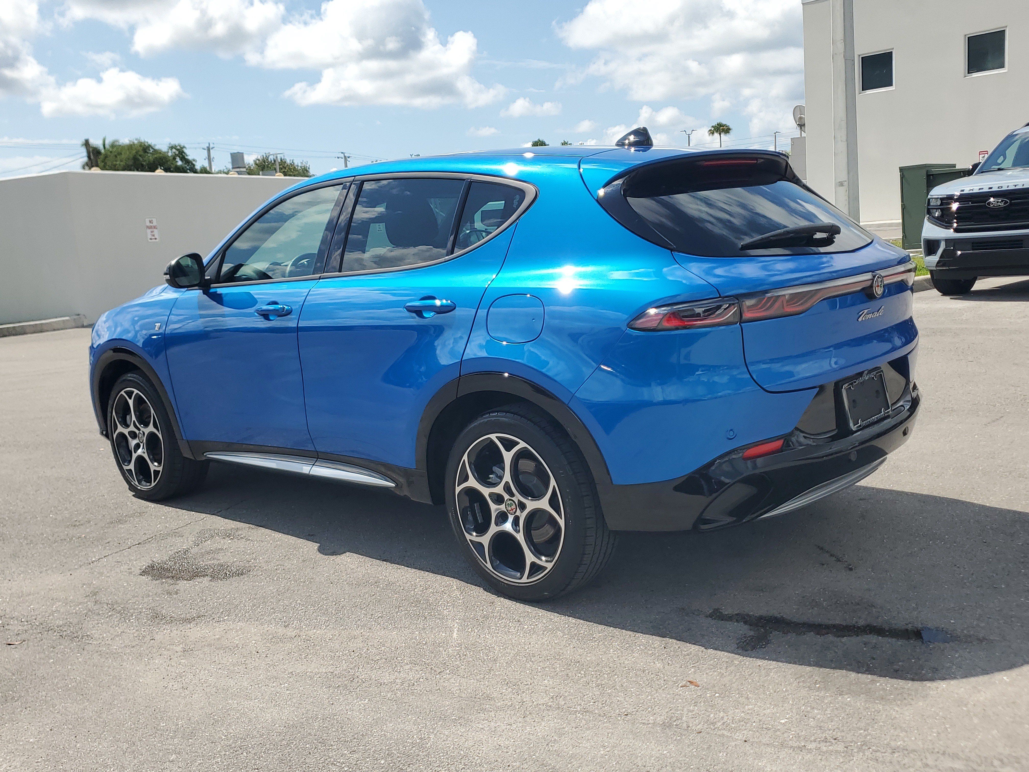 Used 2024 Alfa Romeo Tonale Ti AWD/4WD image 7