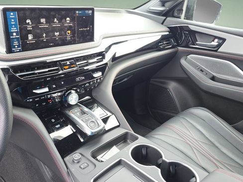 Used 2026 Acura MDX A-Spec image 28