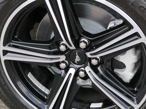Used 2024 Ford Mustang Premium RWD image 9