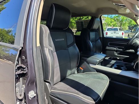 Used 2022 RAM 2500 Laramie AWD/4WD image 25