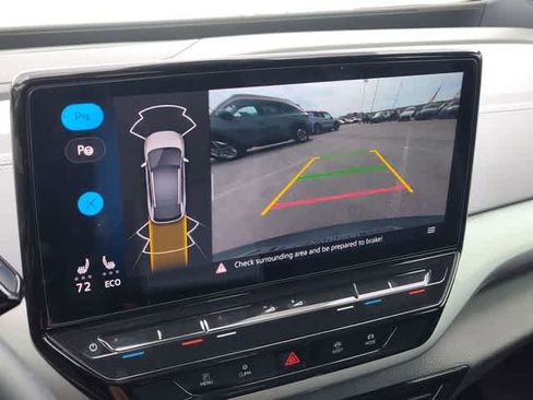 Used 2023 Volkswagen ID.4 Pro S image 18