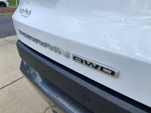 Used 2025 GMC Terrain Elevation AWD/4WD image 55