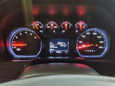 Used 2020 Chevrolet Silverado 1500 Custom w/ Custom Value Package RWD image 23