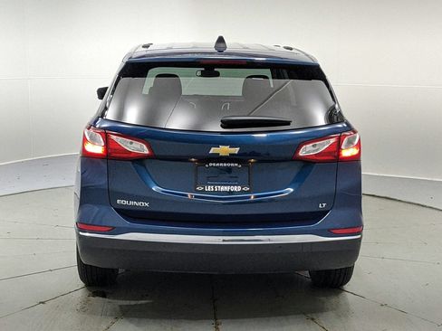 Used 2019 Chevrolet Equinox LT w/ Driver Convenience Package FWD image 4