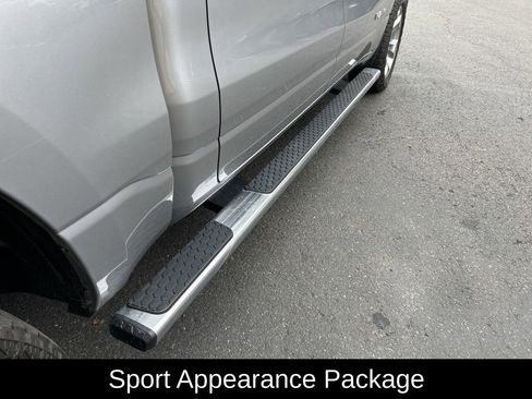 Used 2022 RAM 1500 Big Horn image 11