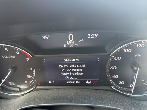 Used 2023 Cadillac CT4 Luxury RWD image 7