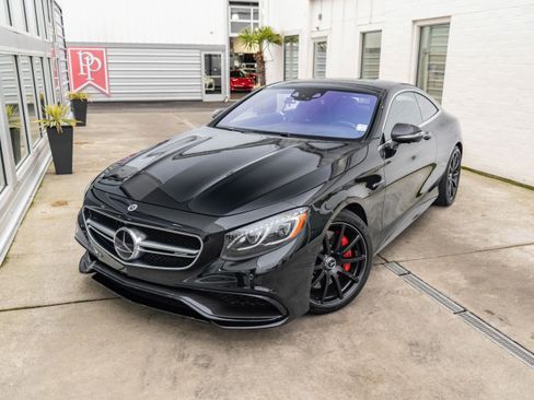 Used 2017 Mercedes-Benz S 63 AMG 4MATIC Coupe image 3
