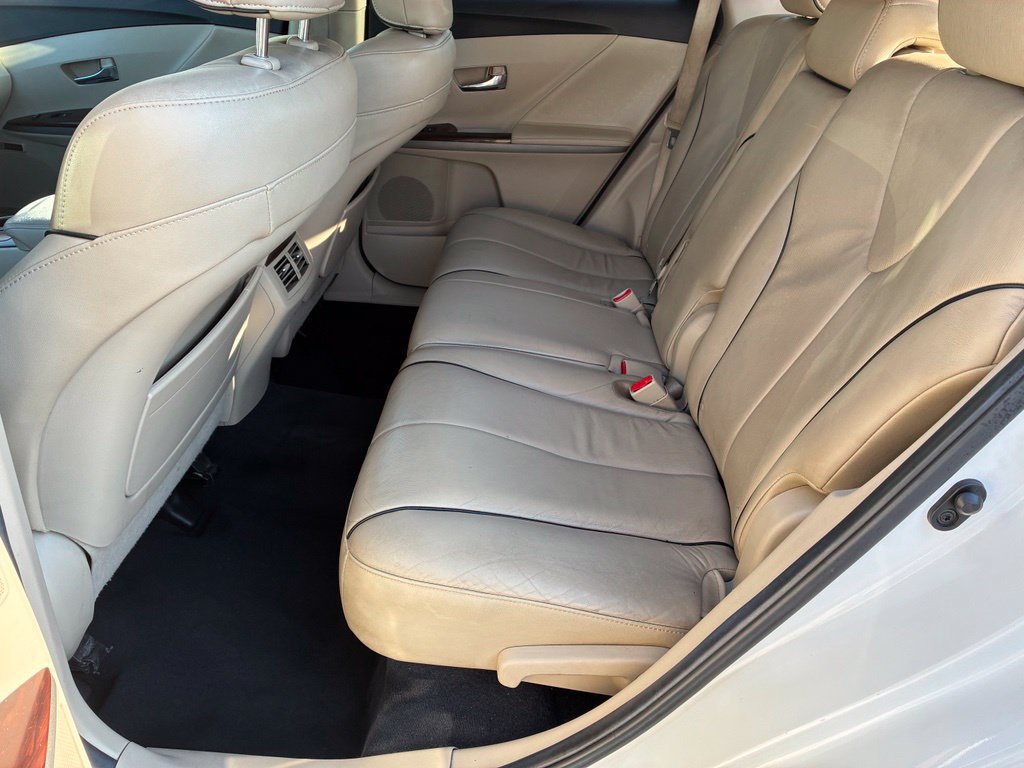 Used 2014 Toyota Venza XLE w/ XLE Premium Package FWD image 24
