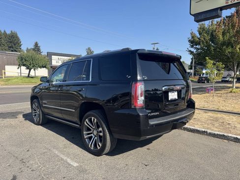 Used 2018 GMC Yukon Denali w/ Denali Ultimate Package AWD/4WD image 4