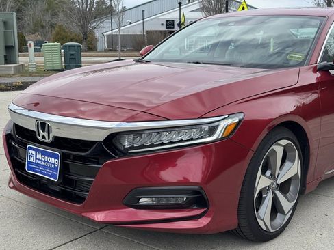 Used 2018 Honda Accord Touring image 5