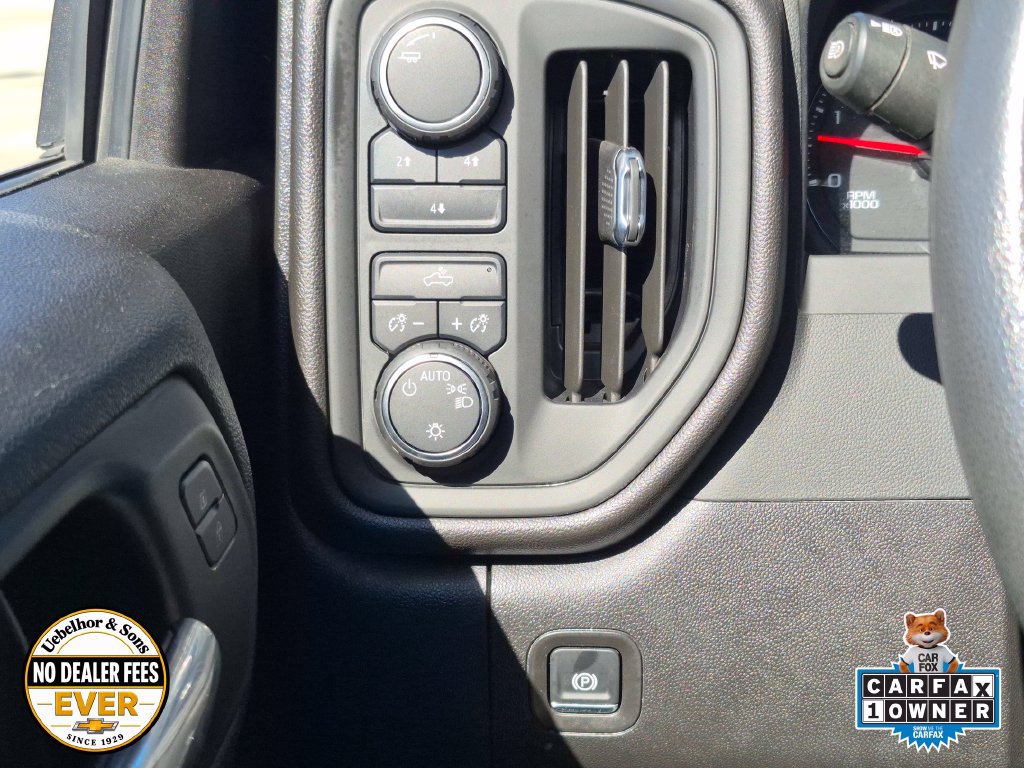Used 2025 Chevrolet Silverado 3500 W/T AWD/4WD image 17