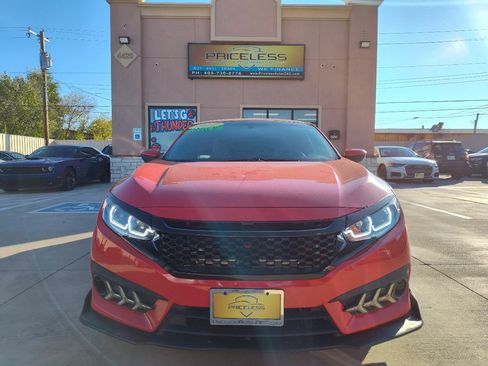 Used 2017 Honda Civic LX image 9