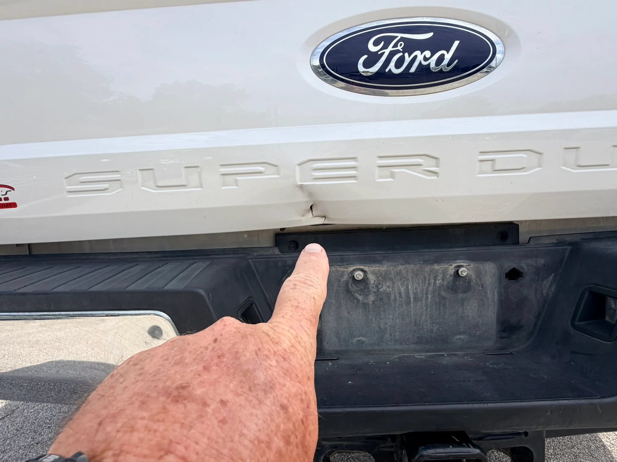 Used 2019 Ford F350 Lariat w/ Lariat Value Package AWD/4WD image 14