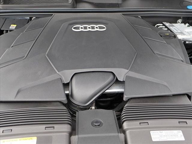 New 2026 Audi Q7 3.0T Premium Plus AWD/4WD image 18