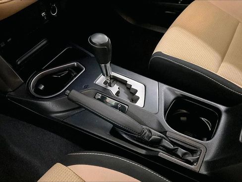 Used 2017 Toyota RAV4 XLE w/ Premium Special Value Package image 16