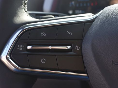 New 2026 Chevrolet Equinox LT w/ Convenience Package II image 20