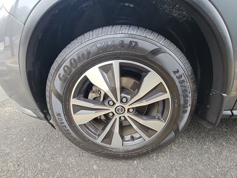 Used 2020 Nissan Murano S w/ Technology Package image 18