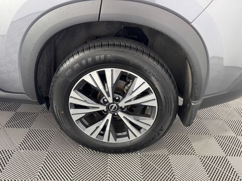 Used 2023 Nissan Rogue SV AWD/4WD image 13