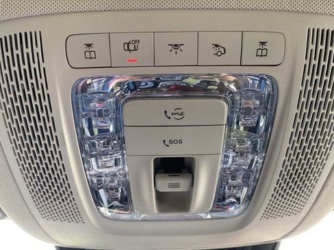 Certified 2023 Mercedes-Benz GLS 450 4MATIC image 31