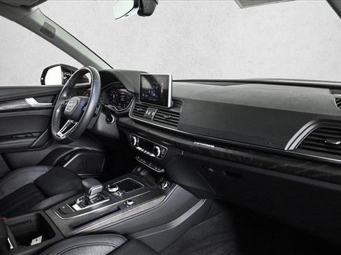 Used 2019 Audi Q5 2.0T Premium Plus image 23