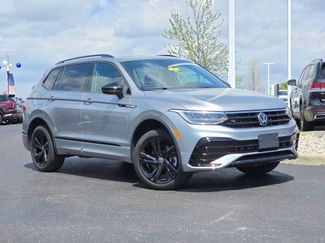 Used 2024 Volkswagen Tiguan SE R-Line AWD/4WD video 1