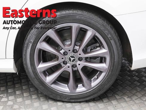 Used 2019 Mercedes-Benz E 450 4MATIC Sedan w/ Premium Package image 8