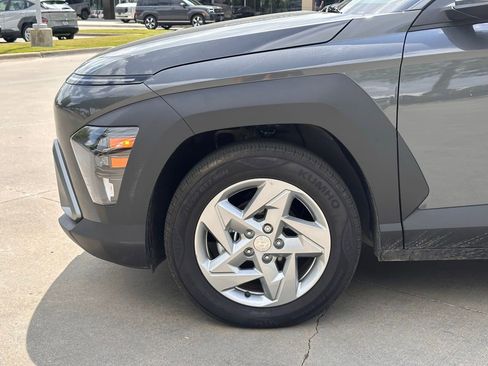 Used 2026 Hyundai Kona SE image 10