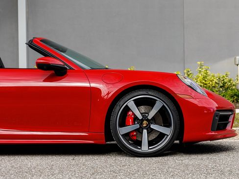 Used 2024 Porsche 911 Targa 4S image 15
