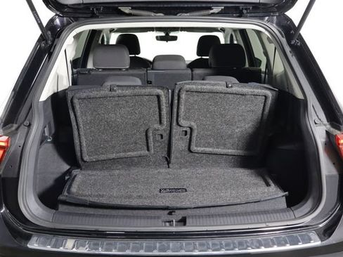 Used 2023 Volkswagen Tiguan S FWD image 17