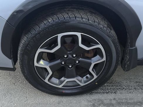 Used 2014 Subaru Crosstrek 2.0i Premium w/ Moonroof Package image 34