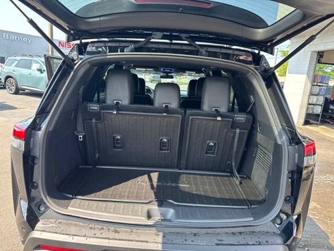 Used 2023 Nissan Pathfinder Rock Creek AWD/4WD image 24
