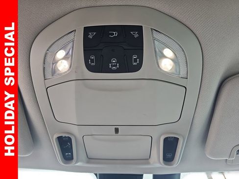 Used 2017 Chrysler Pacifica Limited w/ UConnect Theater Package image 33