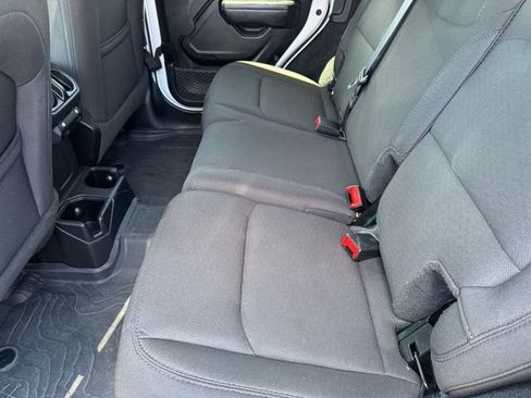 Used 2023 Jeep Wrangler Unlimited Sport AWD/4WD image 19