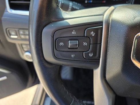 Used 2023 GMC Yukon XL Denali w/ Advanced Technology Package AWD/4WD image 18