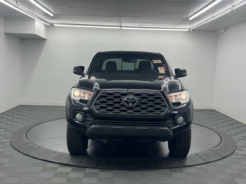 Used 2021 Toyota Tacoma TRD Off-Road image 5