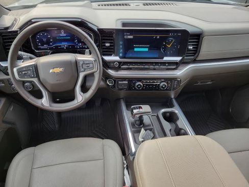 Used 2024 Chevrolet Silverado 1500 LTZ w/ Technology Package AWD/4WD image 26