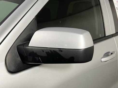 Used 2018 Chevrolet Silverado 1500 LT w/ All Star Edition image 13