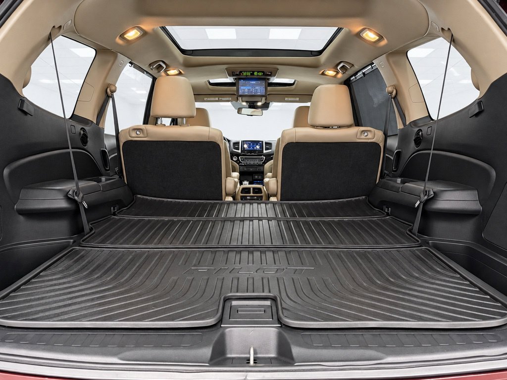 Used 2016 Honda Pilot Elite image 14