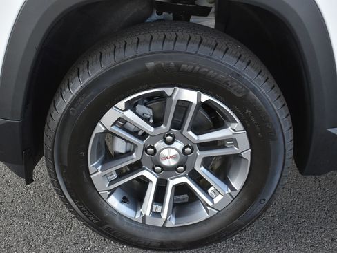 New 2026 GMC Terrain Elevation w/ LPO, Floor Liner Package image 11