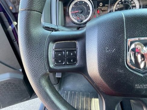 Used 2018 RAM 1500 Express AWD/4WD image 15