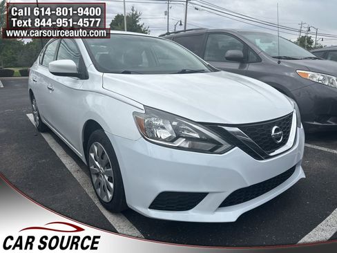Used 2017 Nissan Sentra S FWD image 1