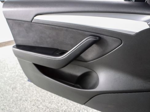 Used 2022 Tesla Model 3 Long Range image 19